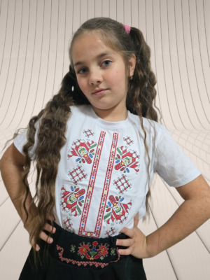 ДЕТСКА ТЕНИСКА -ШЕВИЦА БРОДЕРИЯ (БЯЛА 10-8)<span> - </span>134