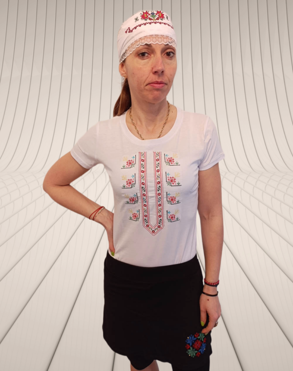 ТЕНИСКА ШЕВИЦА БРОДЕРИЯ (БЯЛА12-7)