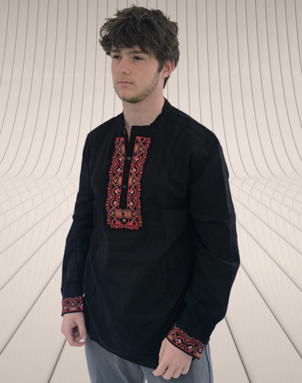 РИЗА СЕВЕРНЯШКА ШЕВИЦА (ЧЕРНО)